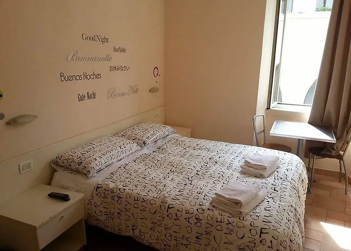 Bubbles Hotel *